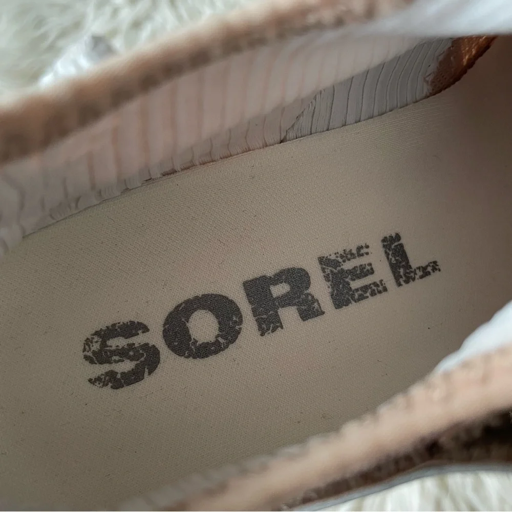 Sorel Kinetic Mesh Slip On Natural Tan Comfort Sneakers NWOB Size 5
